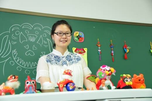 杨慧子（北京联合大学艺术学院工艺美术系教师）