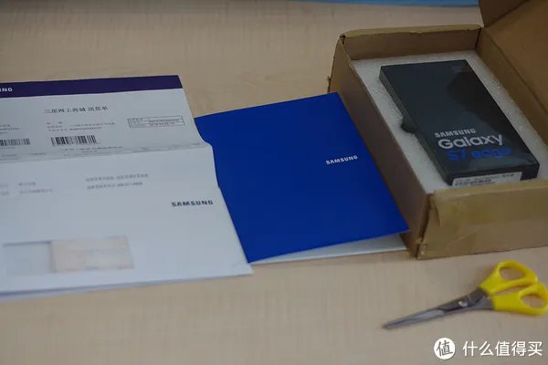 #首晒# 诚意有余,惊艳不足:SAMSUNG 三星 Galaxy S7 edge 开箱简评