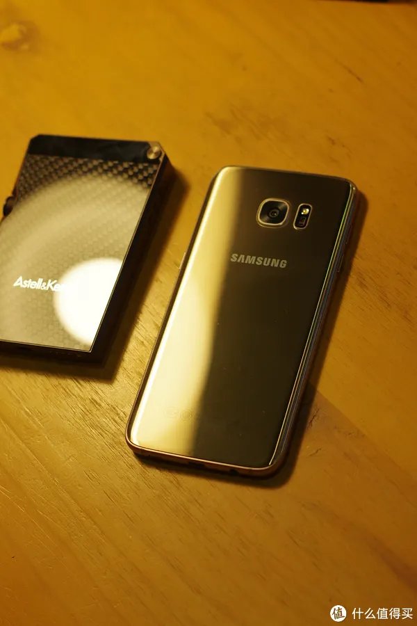 #首晒# 诚意有余,惊艳不足:SAMSUNG 三星 Galaxy S7 edge 开箱简评