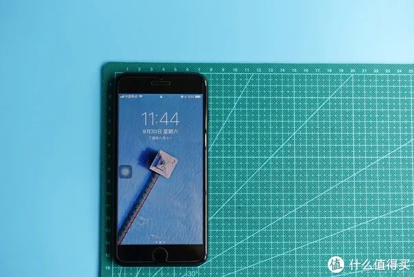 IP8最吸引我的地方,它帮我解决了—Apple 苹果 Mophie 背夹电池充电宝 使用评测