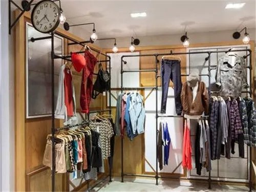 小型服装店装修效果图女装 彰显女装店铺独特魅力