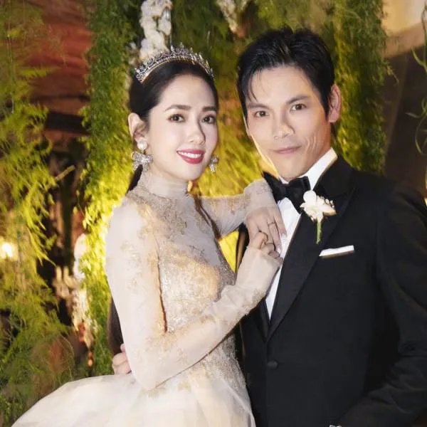 郭碧婷深夜发文,和向佐有多大的关系?