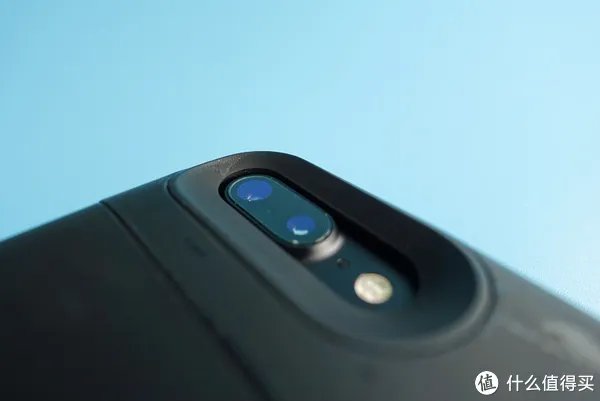 IP8最吸引我的地方,它帮我解决了—Apple 苹果 Mophie 背夹电池充电宝 使用评测
