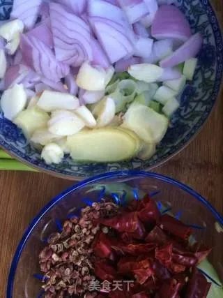 麻辣小龙虾