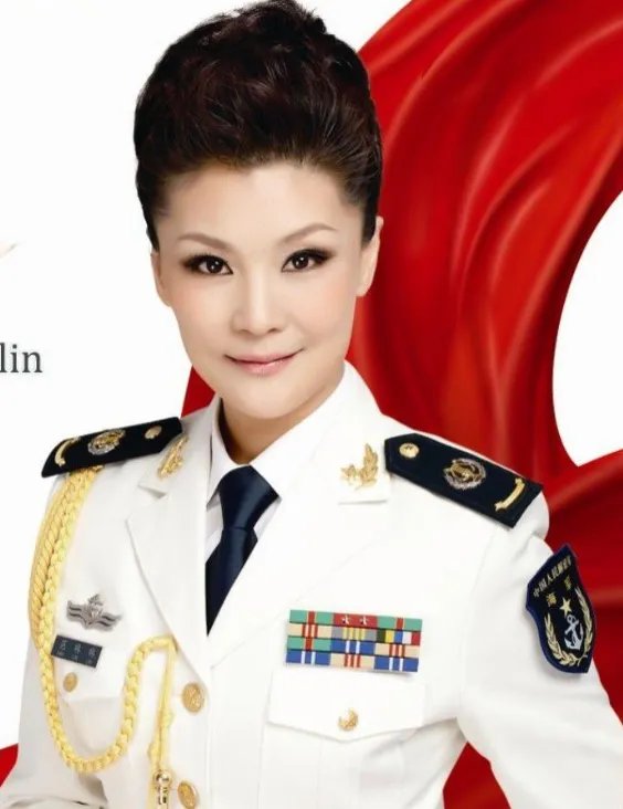 “我家住在黄土高坡”是那首歌的歌词,歌词是……