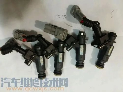 喷油嘴位置在哪里 喷油嘴作用介绍