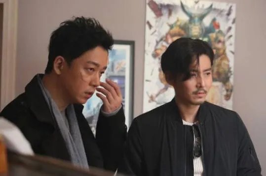 大家觉得《白夜追凶》的幕后BOSS是谁呢?