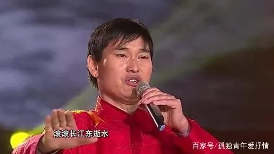 朱之文被村民“吸血”10年,家里门还总被踹开,他为何不搬家?