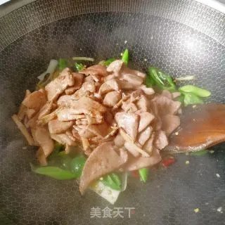 炒猪肝