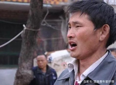 朱之文被村民“吸血”10年,家里门还总被踹开,他为何不搬家?
