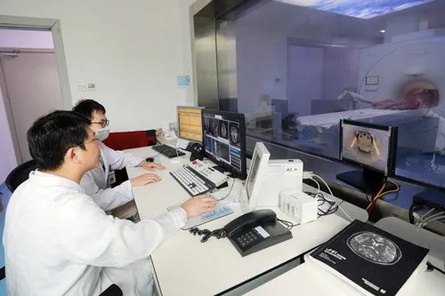 联影医疗与中山大学肿瘤防治中心联手,打造世界一流医疗装备创新中心