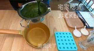 第一次尝试自制滚元宵,抹茶巧克力馅,简单又美味!