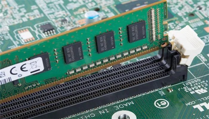 ddr3和ddr4的区别 ddr3和ddr4有什么区别