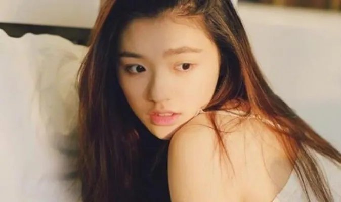 林允方否认恋情怎么回事?星女郎林允个人资料