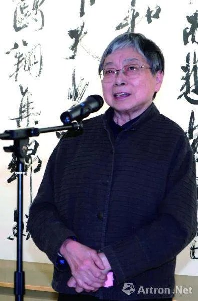 周慧的简介