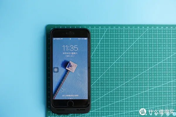 IP8最吸引我的地方,它帮我解决了—Apple 苹果 Mophie 背夹电池充电宝 使用评测