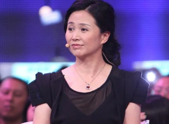 揭秘黄菡退出非诚勿扰真实原因 被金星替代的真正内幕是什么