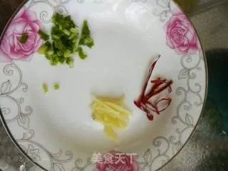 菠菜炒鸡蛋