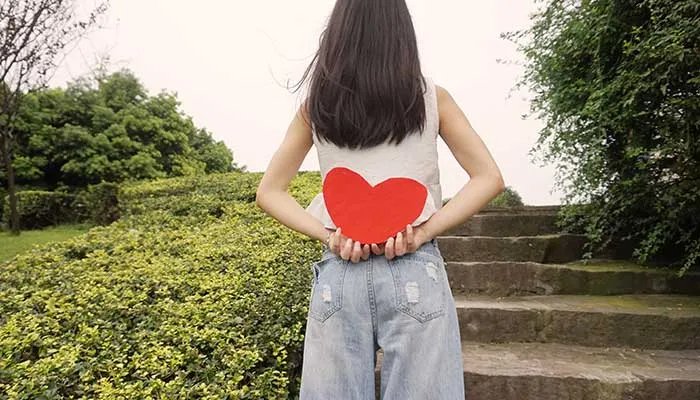 双子座女生的性格特点 双子座性格优点和缺点