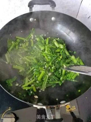 蒜蓉菜苔