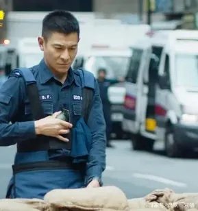 拆弹专家2这部电影的豆瓣评分是多少?