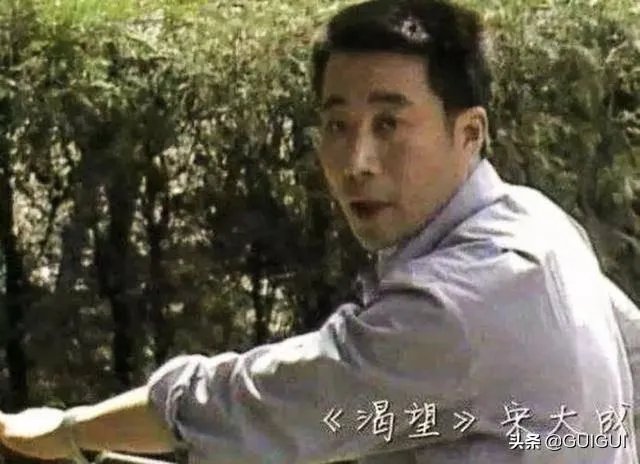电视剧《渴望》讲述了什么故事？深得大家喜爱呢？