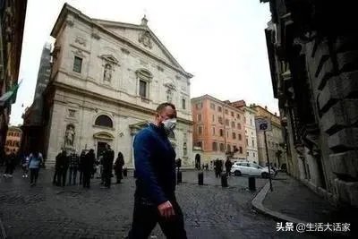 为何有人说瑞典第1个向新冠疫情“投降”,是害人又害己呢?