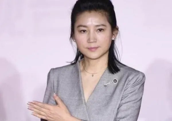 王小丫老公是谁？