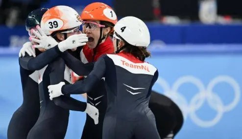 中国队夺得短道速滑女子3000米接力铜牌,这支队中都有谁?