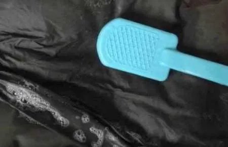 羽绒服怎么洗?