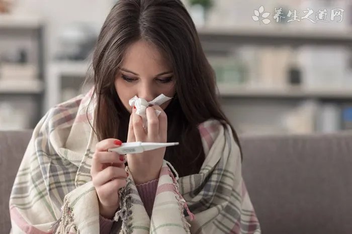 亲吻宝宝的注意事项_亲吻宝宝好不好