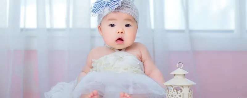带金字旁的女孩名字 女孩名字带金字旁的字有哪些