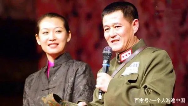赵本山的原配葛淑珍是个什么样的人,现在过得好吗?
