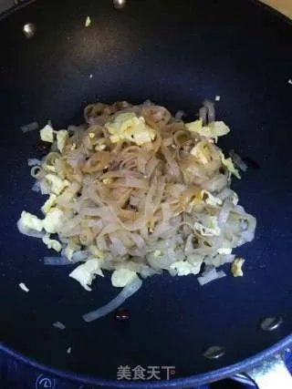 炒河粉