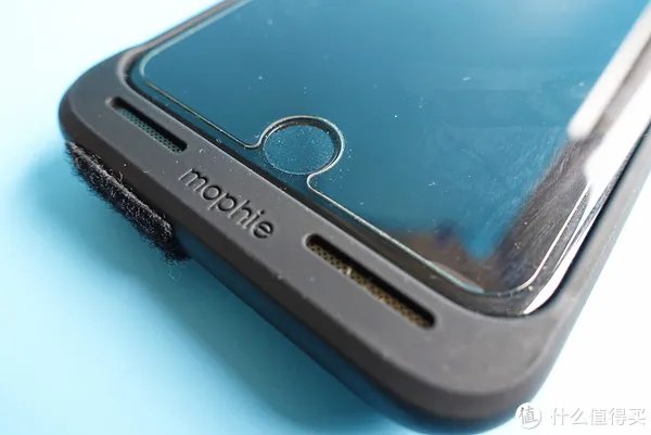 IP8最吸引我的地方,它帮我解决了—Apple 苹果 Mophie 背夹电池充电宝 使用评测