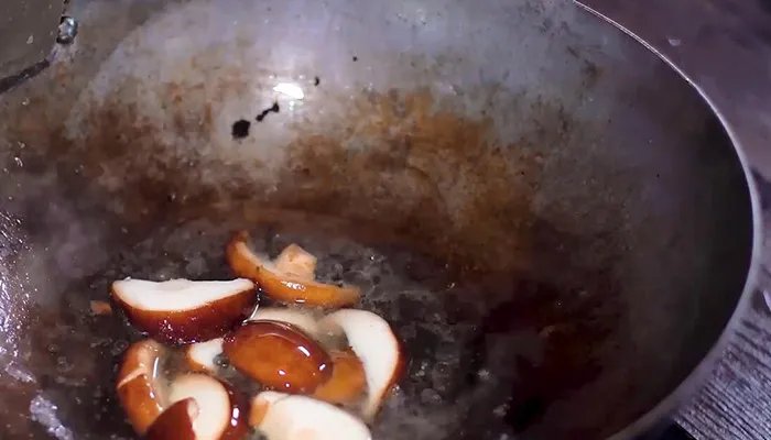 香菇油菜怎么做 香菇油菜的家常做法