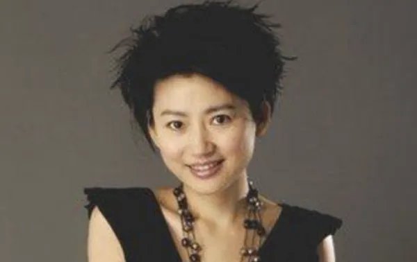 王小丫老公是谁？