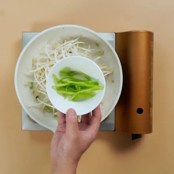 绿豆芽怎么炒好吃?