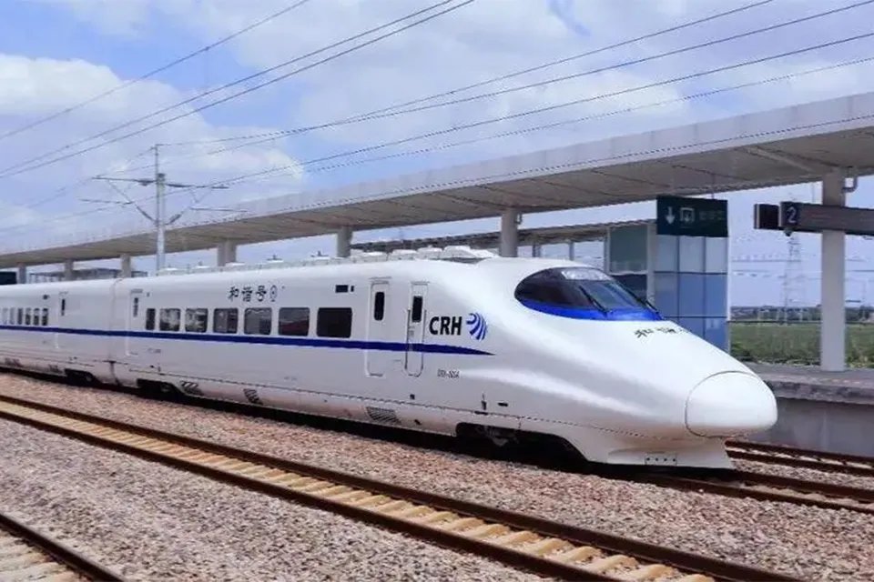 高铁真的比飞机更安全吗 给害怕坐飞机的人建议
