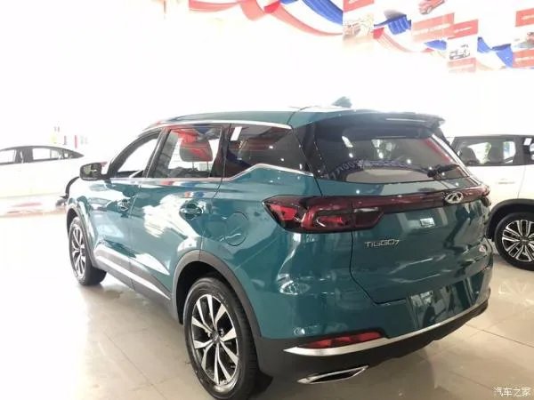 到店看车，多方位欣赏全新一代瑞虎7的身姿！