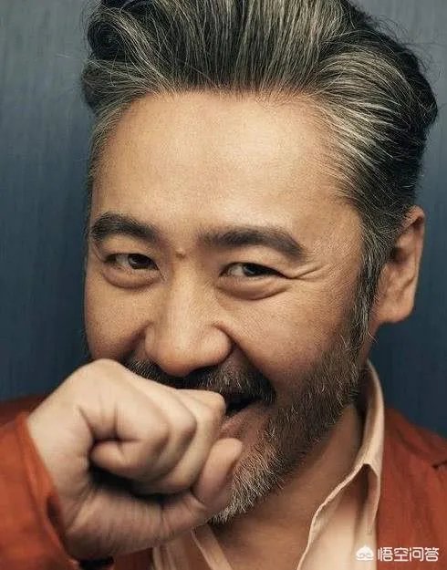张若昀和唐艺昕公布婚讯,为什么很多人要跳出来说她和吴秀波这件根本没有的事情呢?