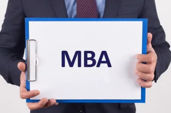 985mba学费排名
