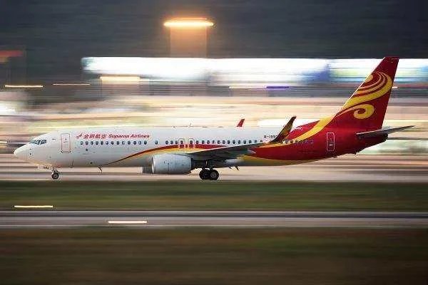 金鹏航空是廉价航空吗？可以说说吗？