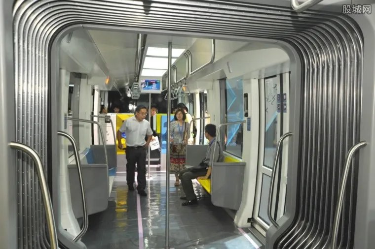 市民吐槽地铁票 建议地铁票适当上涨是怎么回事？