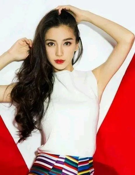你最讨厌哪一个女明星？