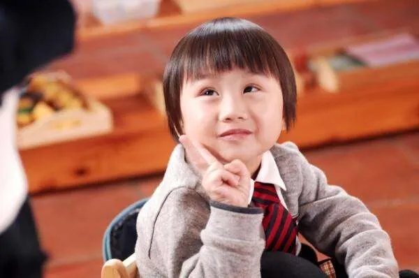 被爸爸当做赚钱机器的小小彬,如今过得怎么样?