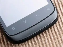 新机皇全面赶超G7 HTC Desire S疯狂热卖