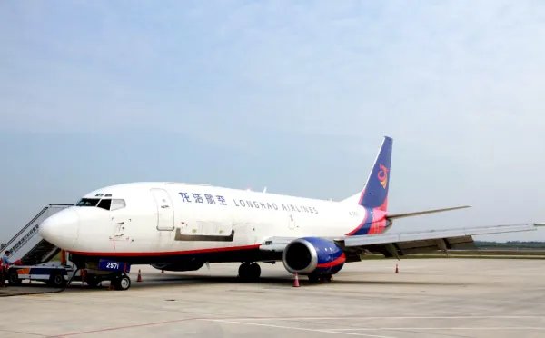金鹏航空是廉价航空吗？可以说说吗？