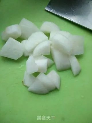 冰糖枸杞炖鸭梨