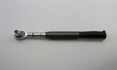 请问怎么挑选扭力扳手？